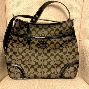 BNWT COACH Coated Canvas Shoulder Bag